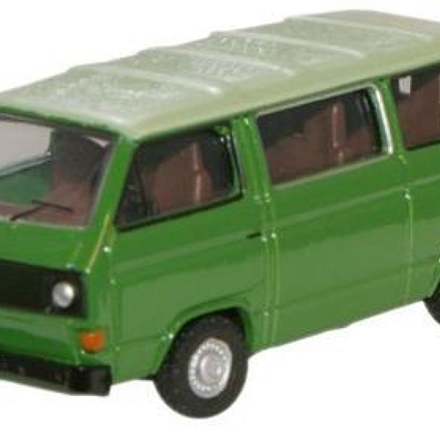 VW T25 Bus Lime Green